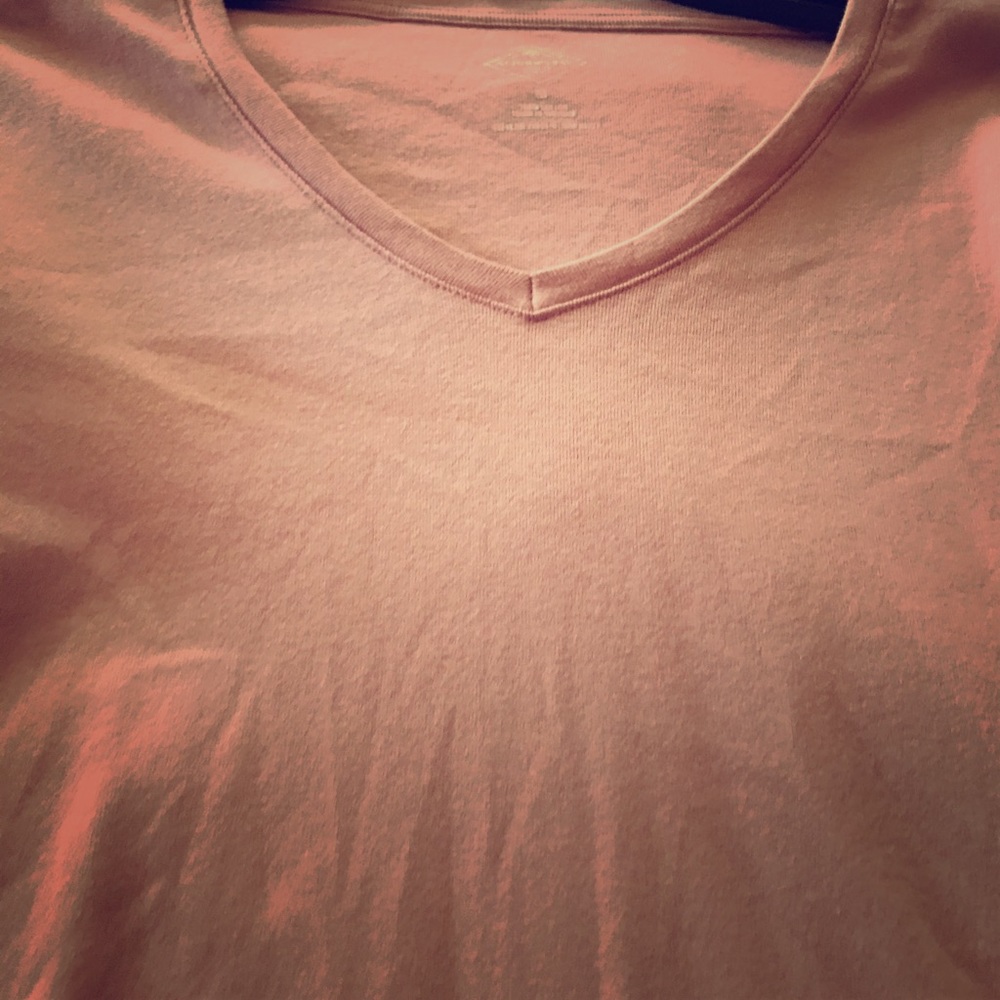 Long sleeved medium shirt